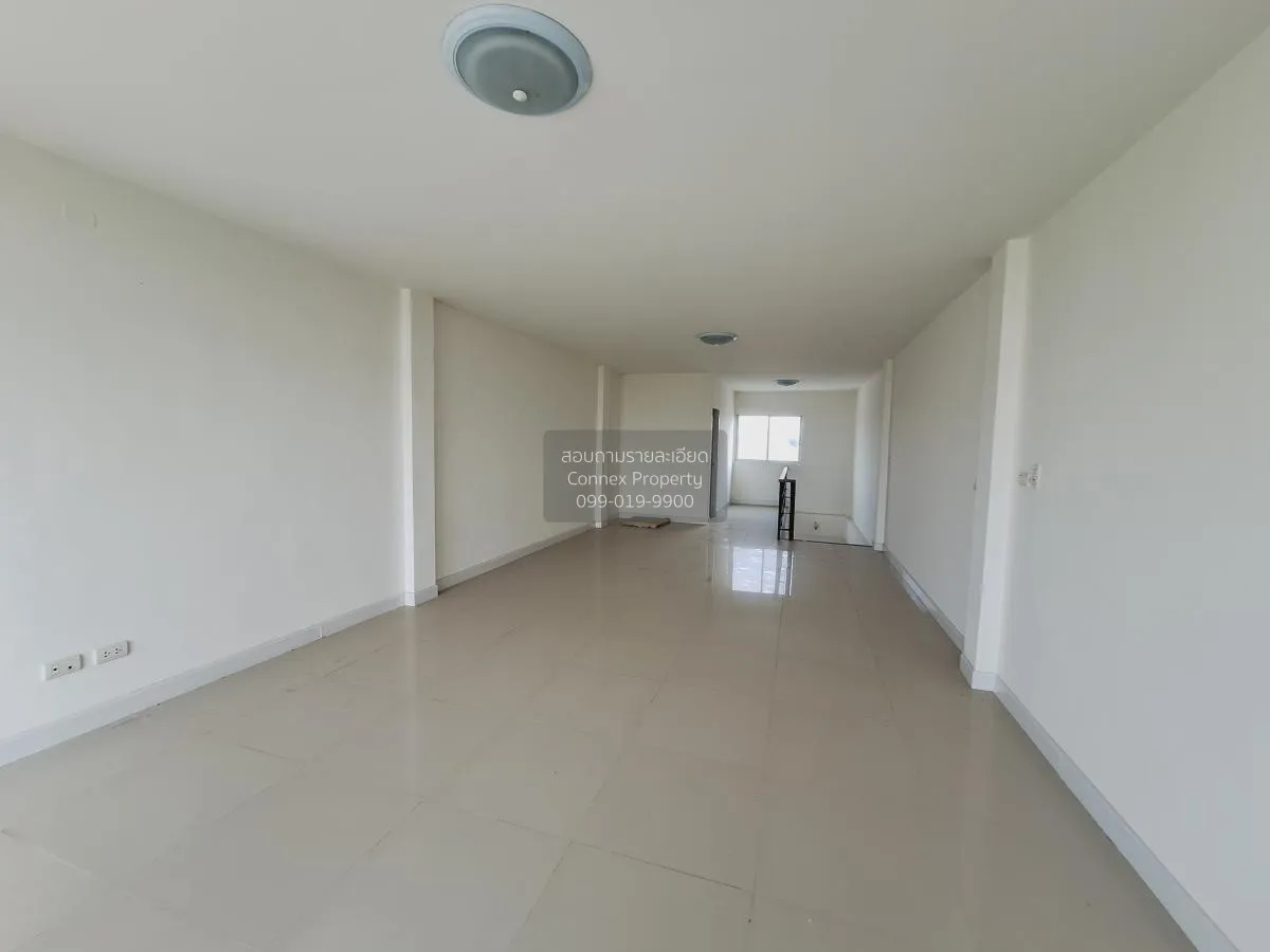 For Sale Commercial Building , The Living Sriracha , Surasak , Si