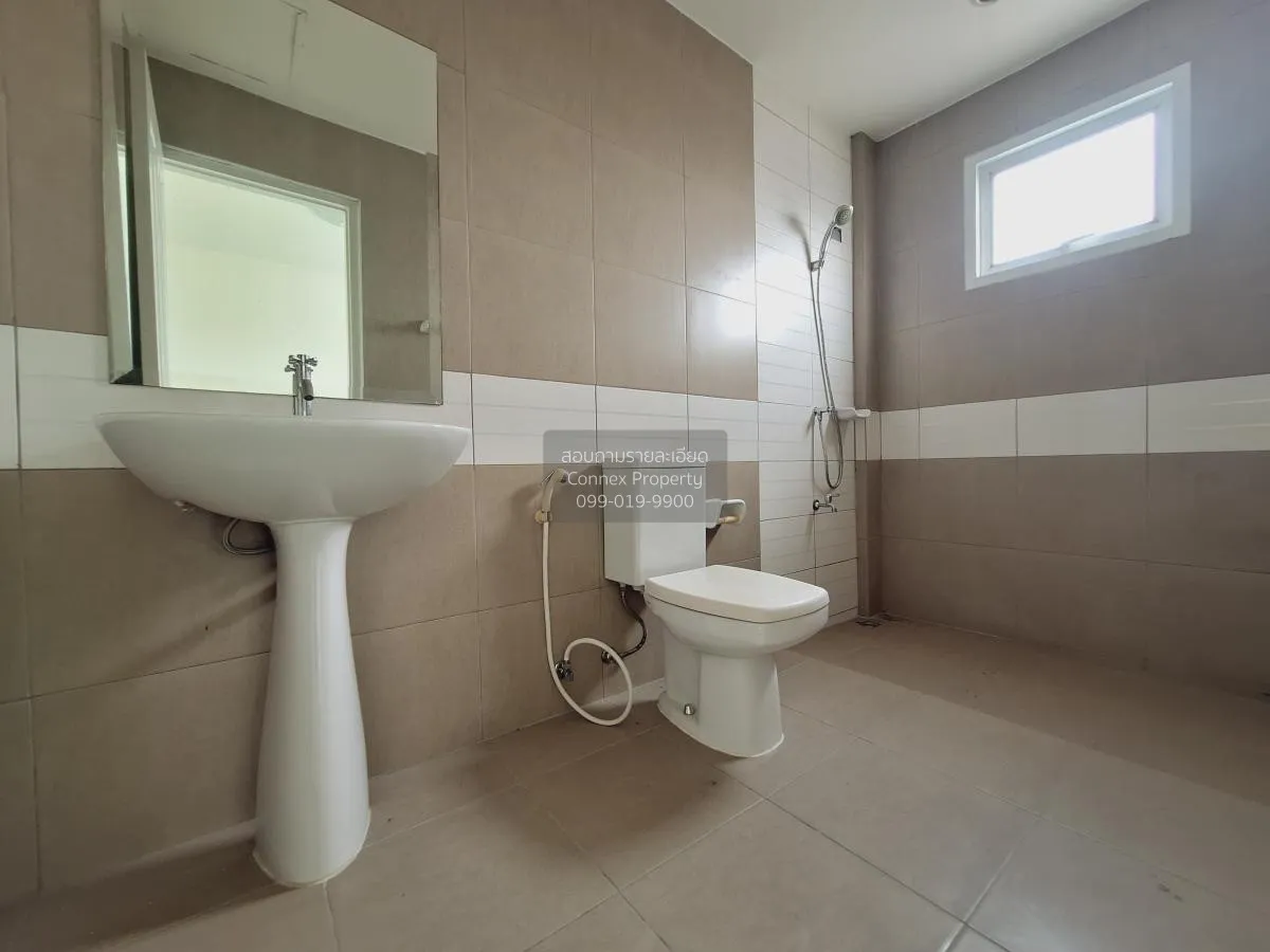 For Sale Commercial Building , The Living Sriracha , Surasak , Si