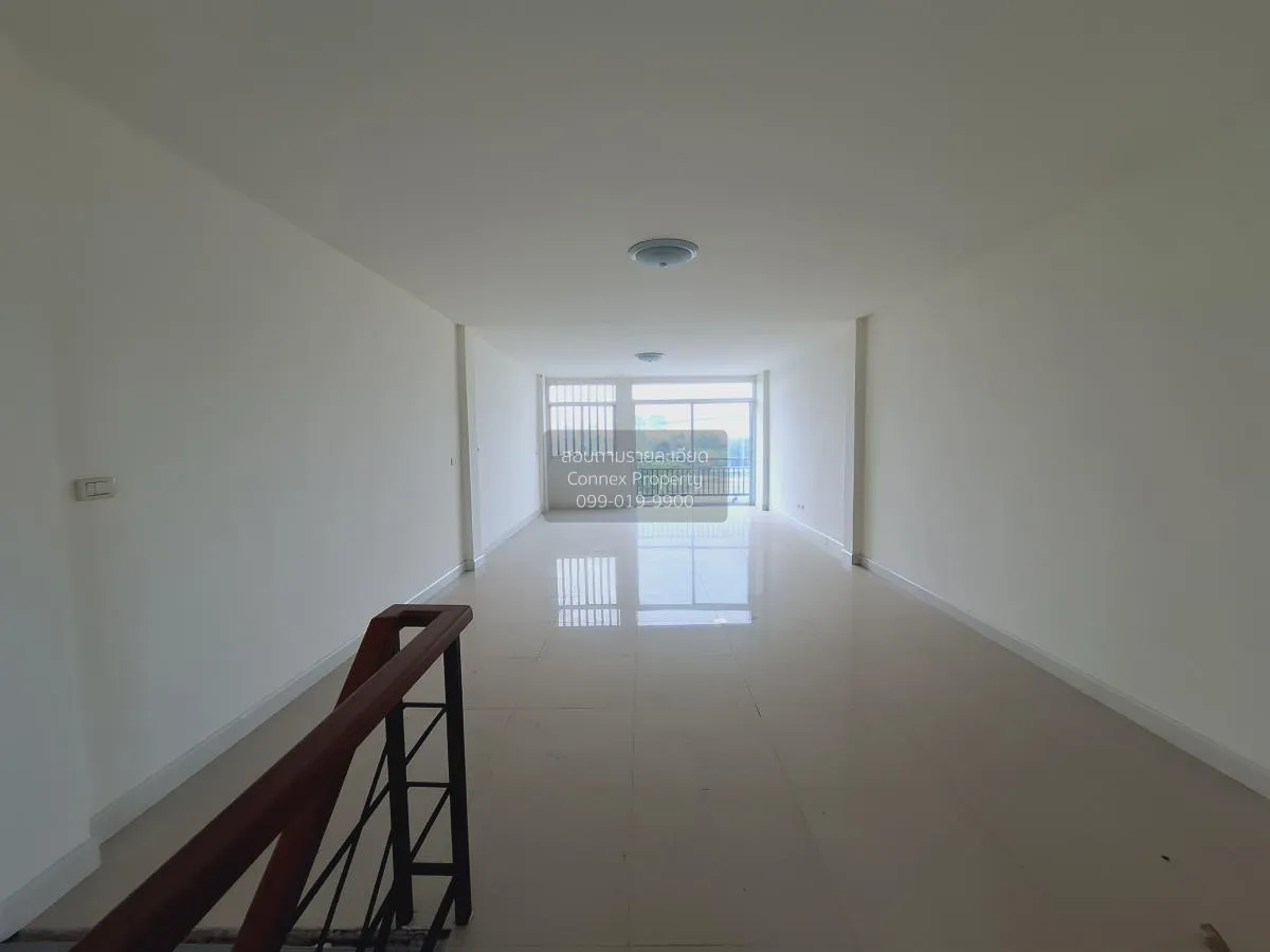 For Sale Commercial Building , The Living Sriracha , Surasak , Si