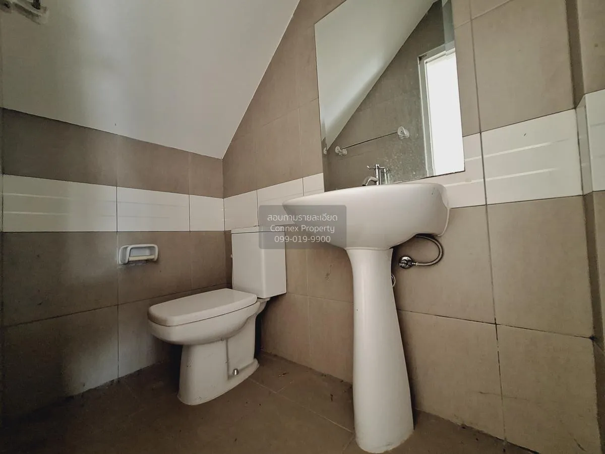 For Sale Commercial Building , The Living Sriracha , Surasak , Si