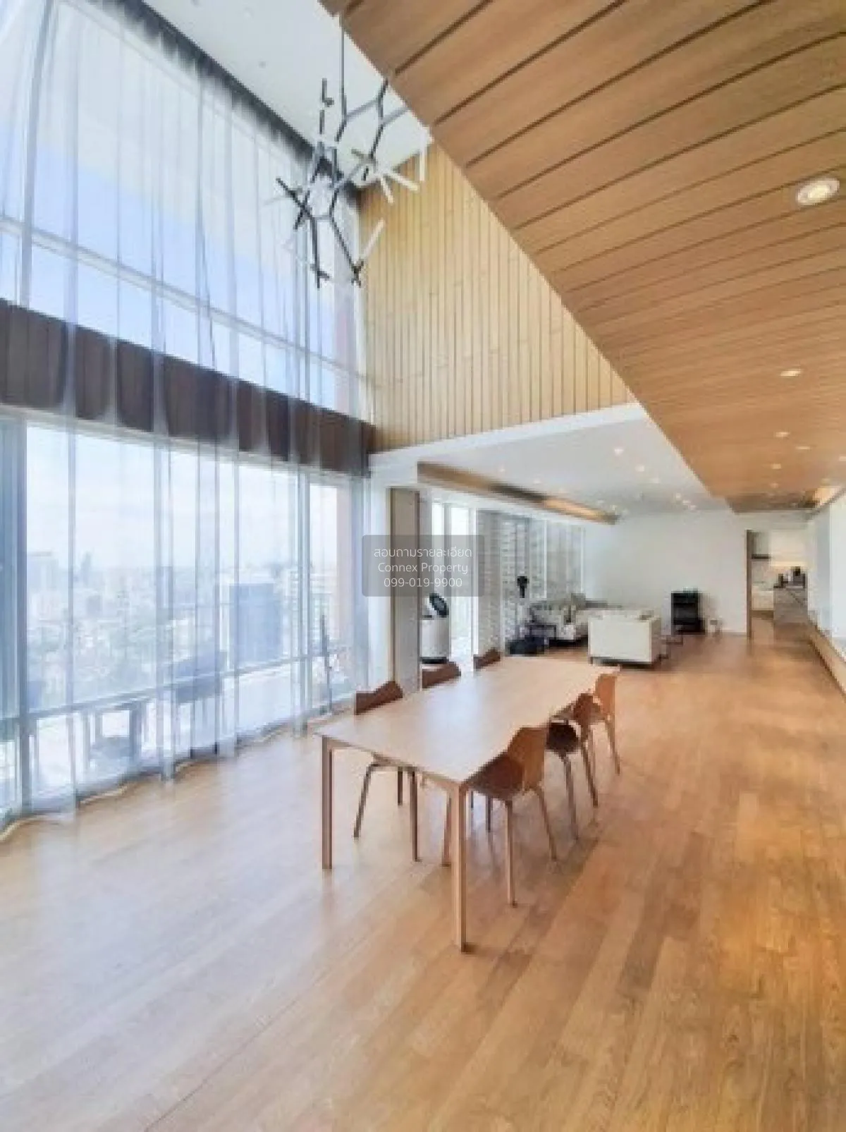 ขายคอนโด  ฟลูเลอตัน สุขุมวิท ดูเพล็กซ์ เพนท์เฮ้าส์ ชั้นสูง BTS-เอ 1