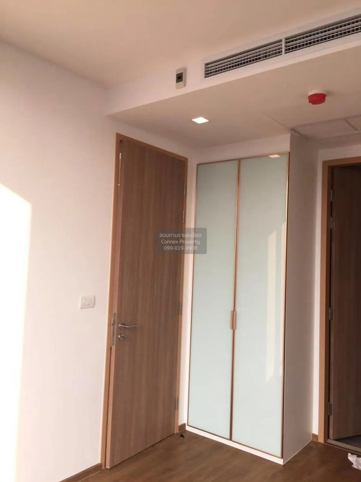 For Sale Condo , Noble BE 33 , high floor , wide frontage , BTS-P