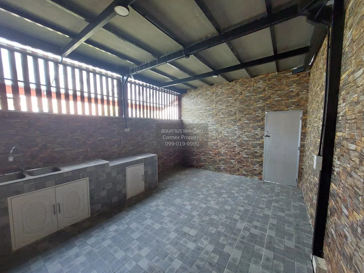 For Sale House , Sanmanee Nature Amatanakorn Phase 17 , wide fron