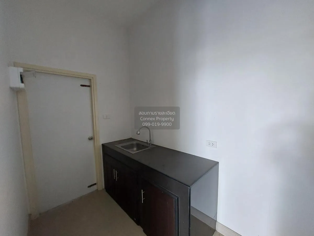 For Sale House , Sanmanee Nature Amatanakorn Phase 17 , wide fron