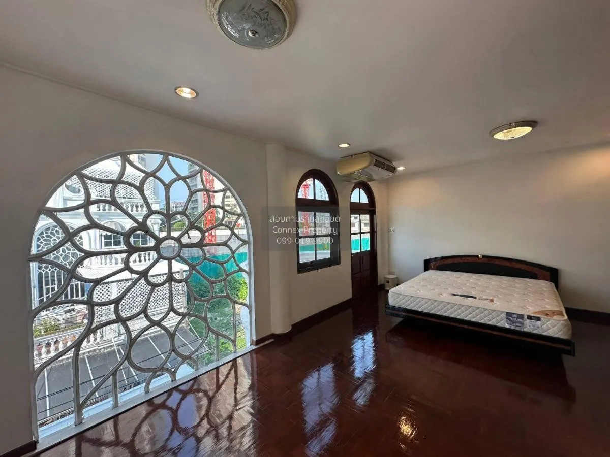 ขายทาวน์เฮ้าส์/ทาวน์โฮม  บ้านเดี่ยว เอกมัย ห้องมุม หน้ากว้าง รีโน