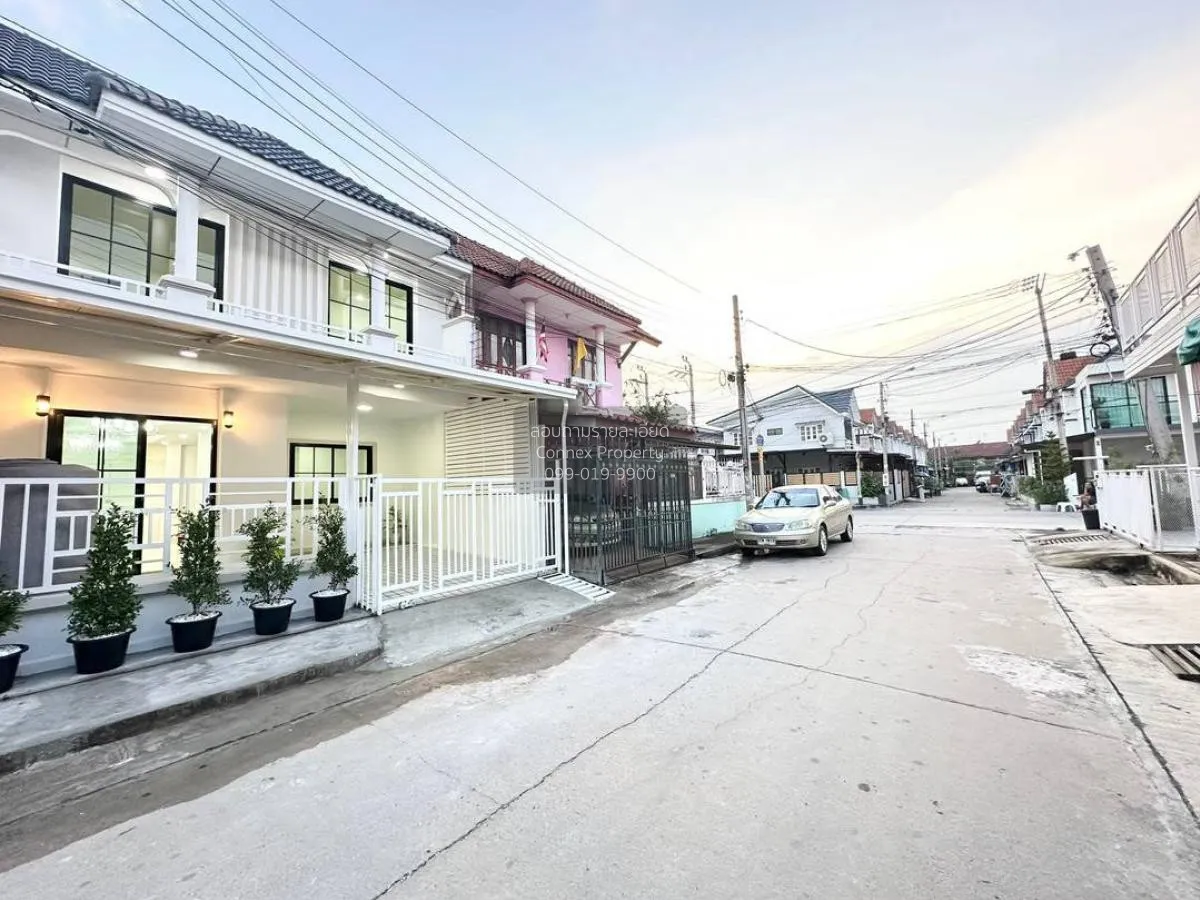 ขายทาวน์เฮ้าส์/ทาวน์โฮม  บ้านบัวทอง 4 บ้านกล้วย-ไทรน้อย รีโนเวทให 2