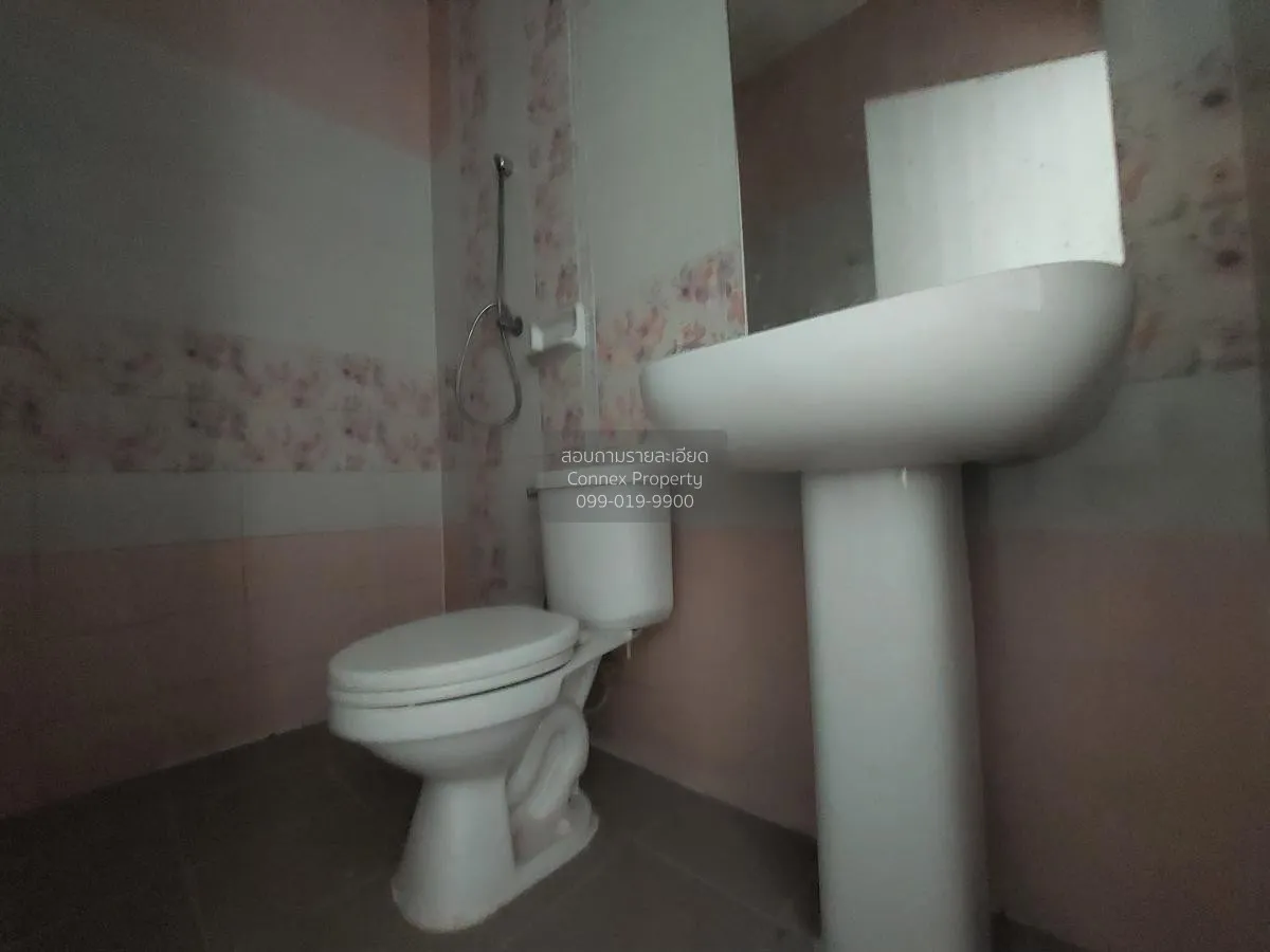 For Sale Townhouse/Townhome  , High Living , Nong Kakha , Phan Th