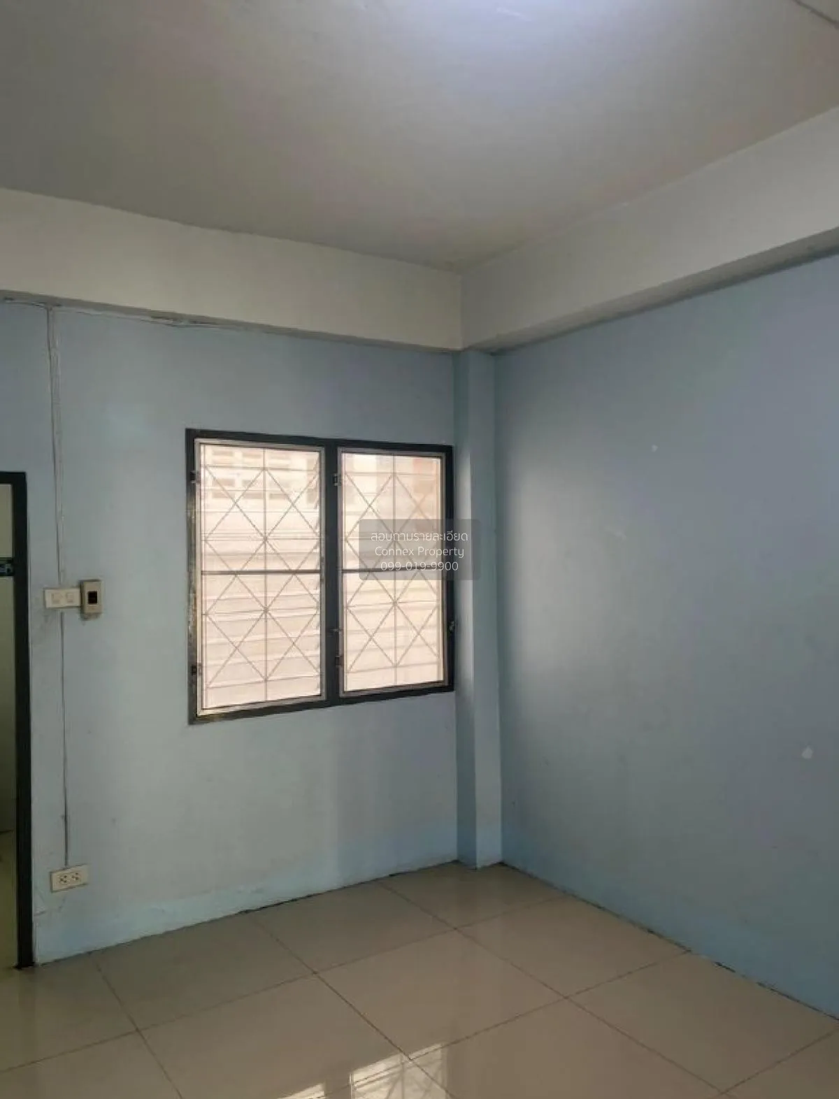 For Sale 2 - storey townhouse 92 sq m. Bangsaen Sai 3 Chonburi , 