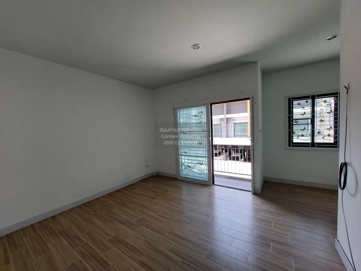 For Sale Townhouse/Townhome  , Nirandha Chonburi , Don Hua Lo , M