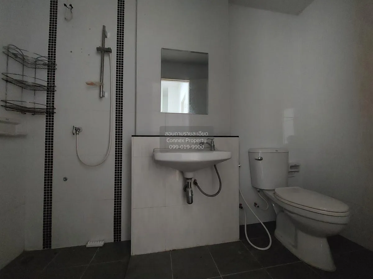 For Sale Townhouse/Townhome  , Nirandha Chonburi , Don Hua Lo , M