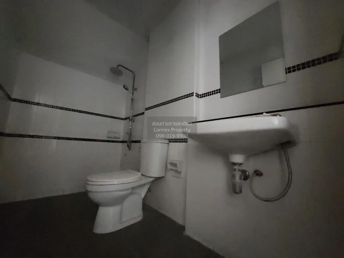 For Sale Townhouse/Townhome  , Nirandha Chonburi , Don Hua Lo , M