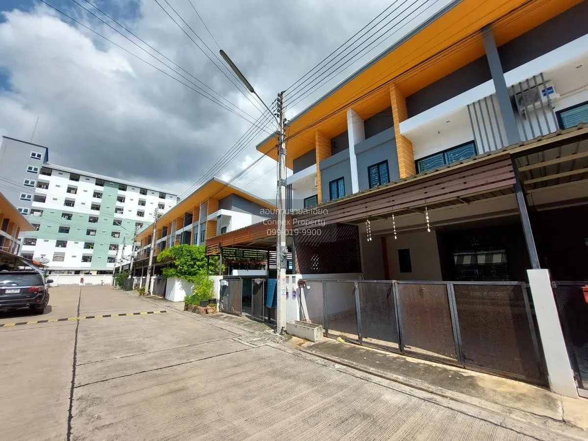 For Sale Townhouse/Townhome  , Nirandha Chonburi , Don Hua Lo , M