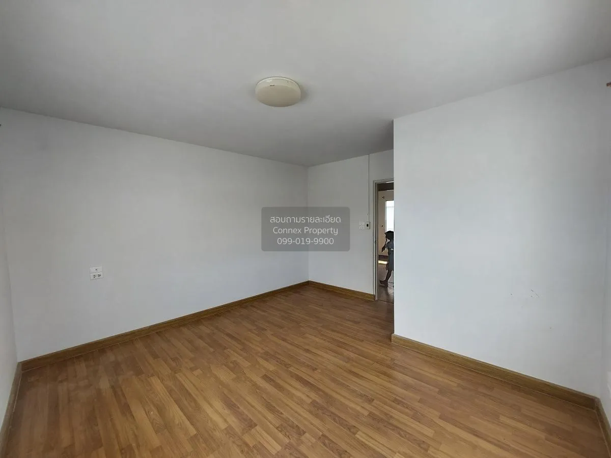 For Sale Townhouse/Townhome  , Family City Phan Thong , Nong Kakh 2