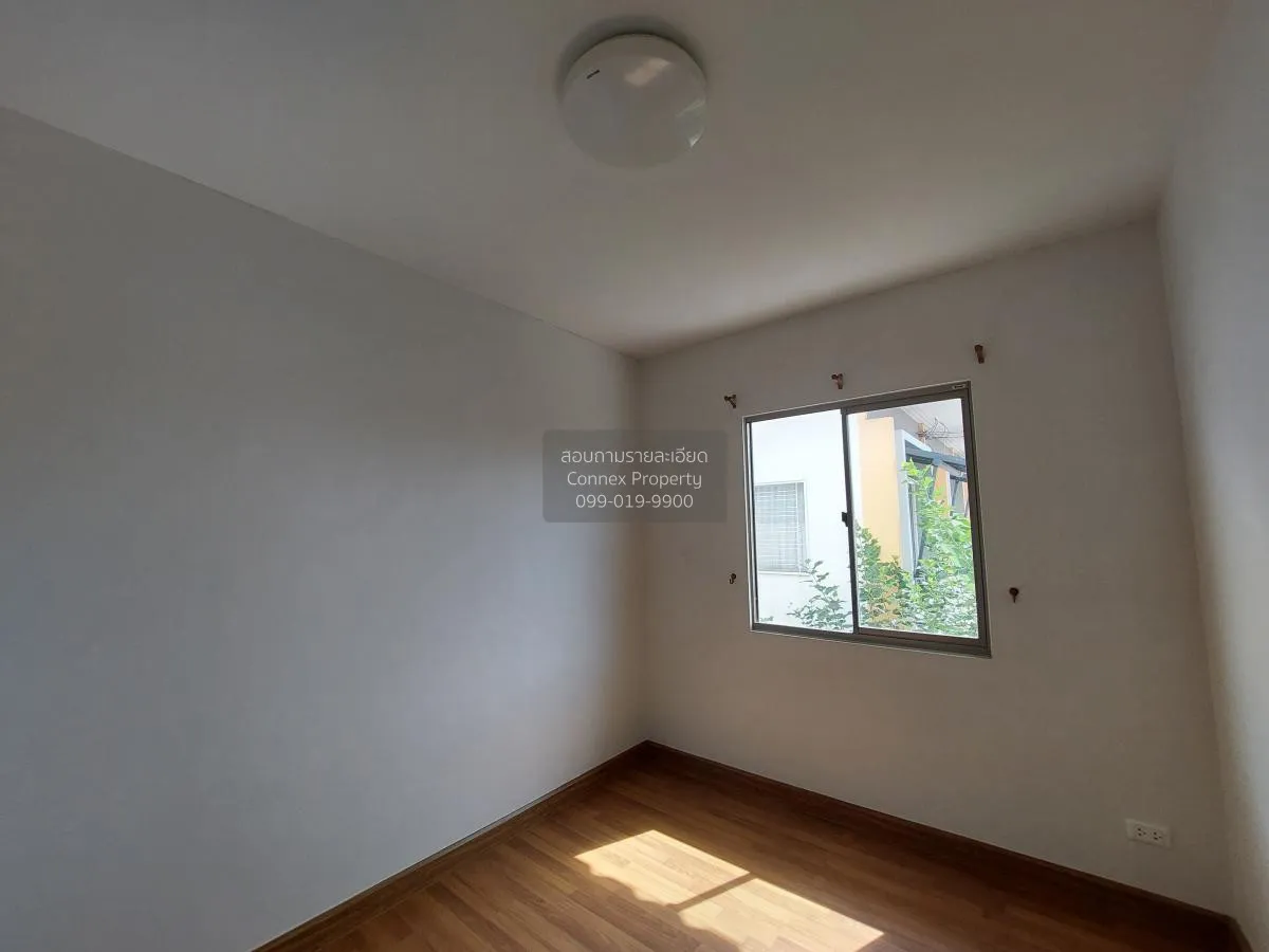 For Sale Townhouse/Townhome  , Family City Phan Thong , Nong Kakh 4