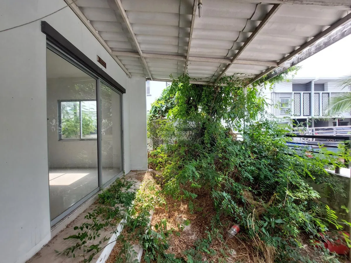 For Sale Townhouse/Townhome  , Preseo Plus One Amata Nakorn-Nong  1