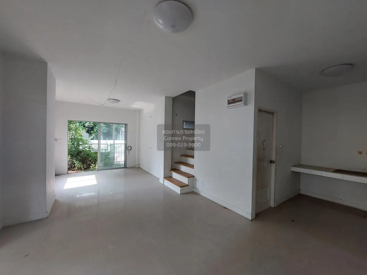 For Sale Townhouse/Townhome  , Preseo Plus One Amata Nakorn-Nong 