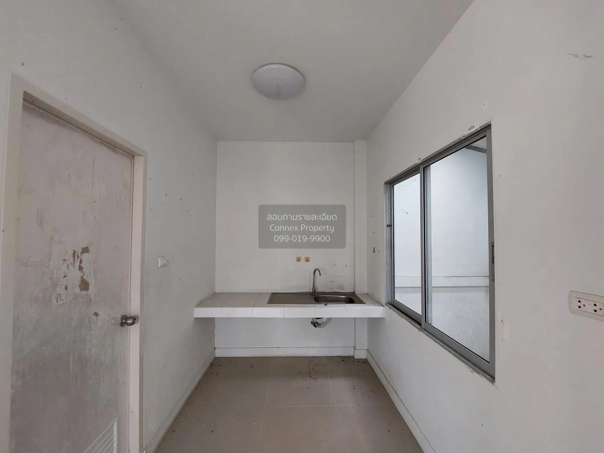 For Sale Townhouse/Townhome  , Preseo Plus One Amata Nakorn-Nong 