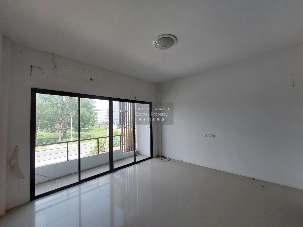 For Sale Townhouse/Townhome  , Ivy Work , Samnak Bok , Mueang Cho