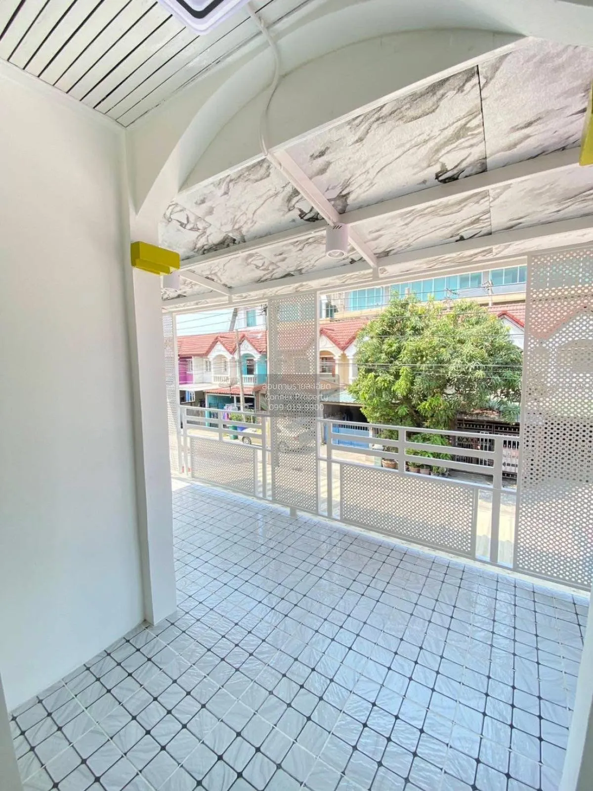 For Sale Townhouse/Townhome  , Baan Chitratana , newly renovated 