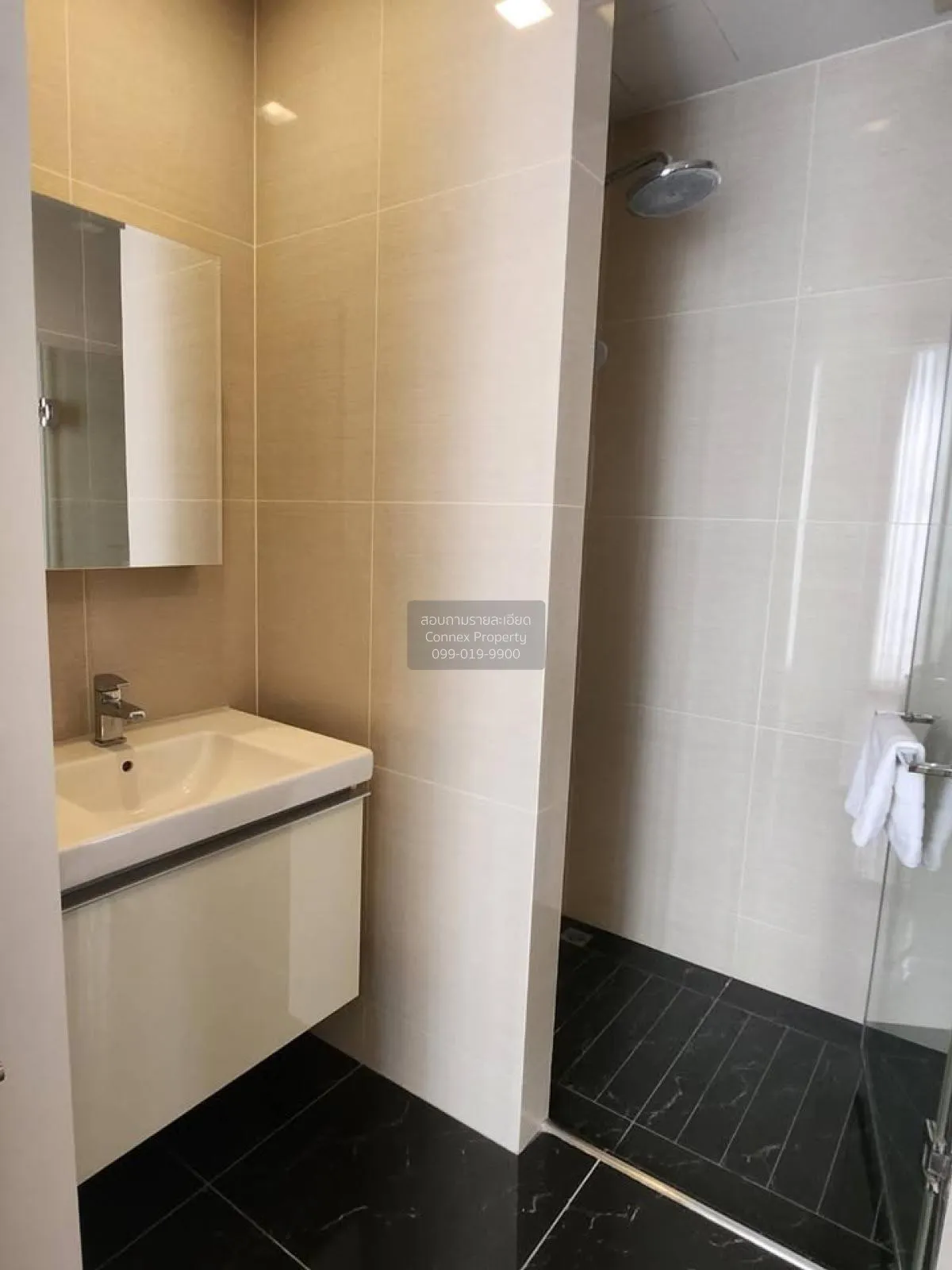 For Rent Condo , Park Origin Phrom Phong , nice view , high floor 3