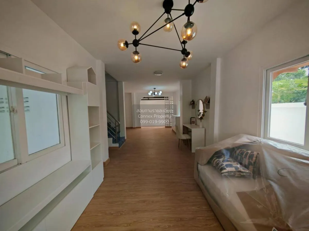 ขายทาวน์เฮ้าส์/ทาวน์โฮม  เฟื่องฟ้าวิลล่า 11 เฟส 4 ห้องมุม รีโนเวท 3