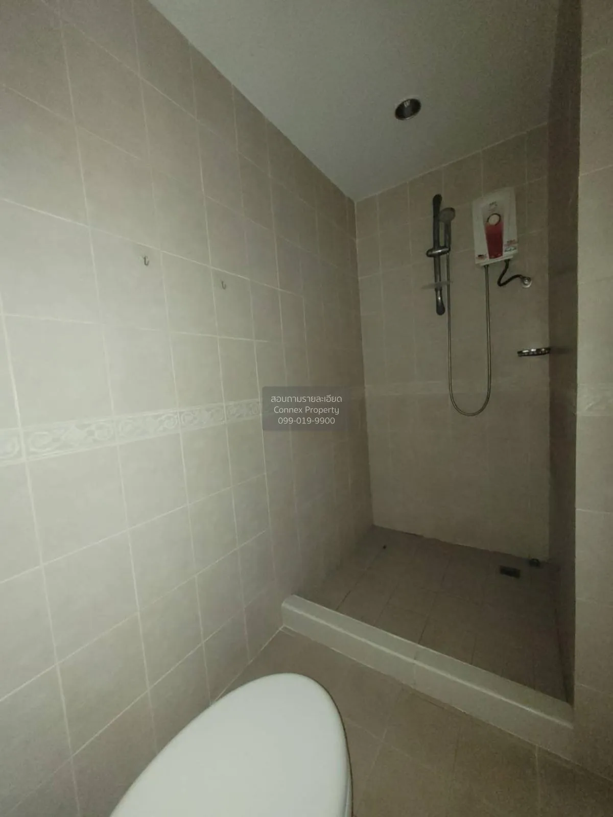 ขายคอนโด  ปาร์คเลน จอมเทียน รีสอร์ท วิวสวย หนองปรือ บางละมุง ชลบุ