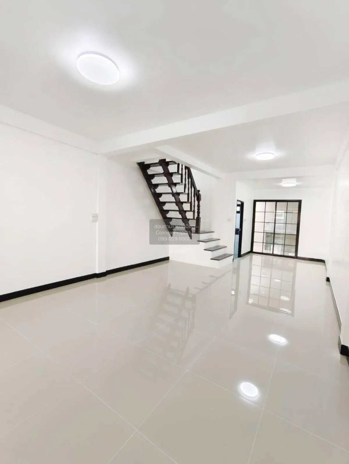 ขายทาวน์เฮ้าส์/ทาวน์โฮม  บ้านรัตนาธิเบศร์ รีโนเวทใหม่ MRT-ตลาดบาง 4