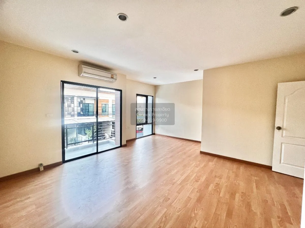 ขายทาวน์เฮ้าส์/ทาวน์โฮม  ไอฟีล บางนา ดอกไม้ เขต ประเวศ กรุงเทพ CX 4