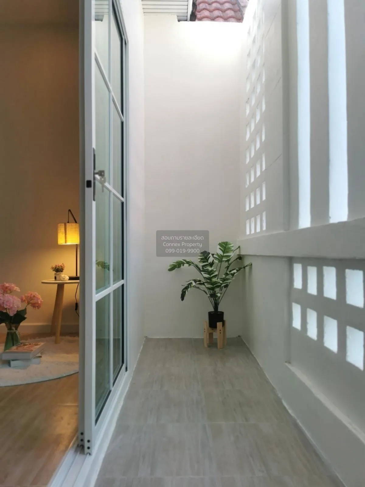 For Sale Townhouse/Townhome  , Baan Thanaram , Lat Sawai , Lam Lu