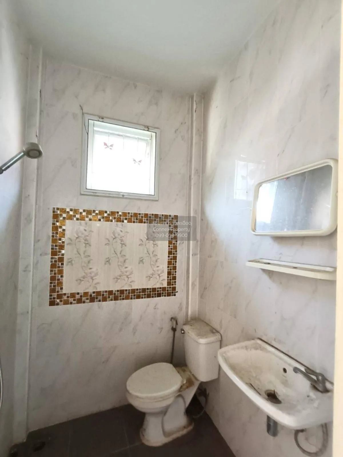 For Sale House , Pasiri Green Park 4 , wide frontage , Nong Pling