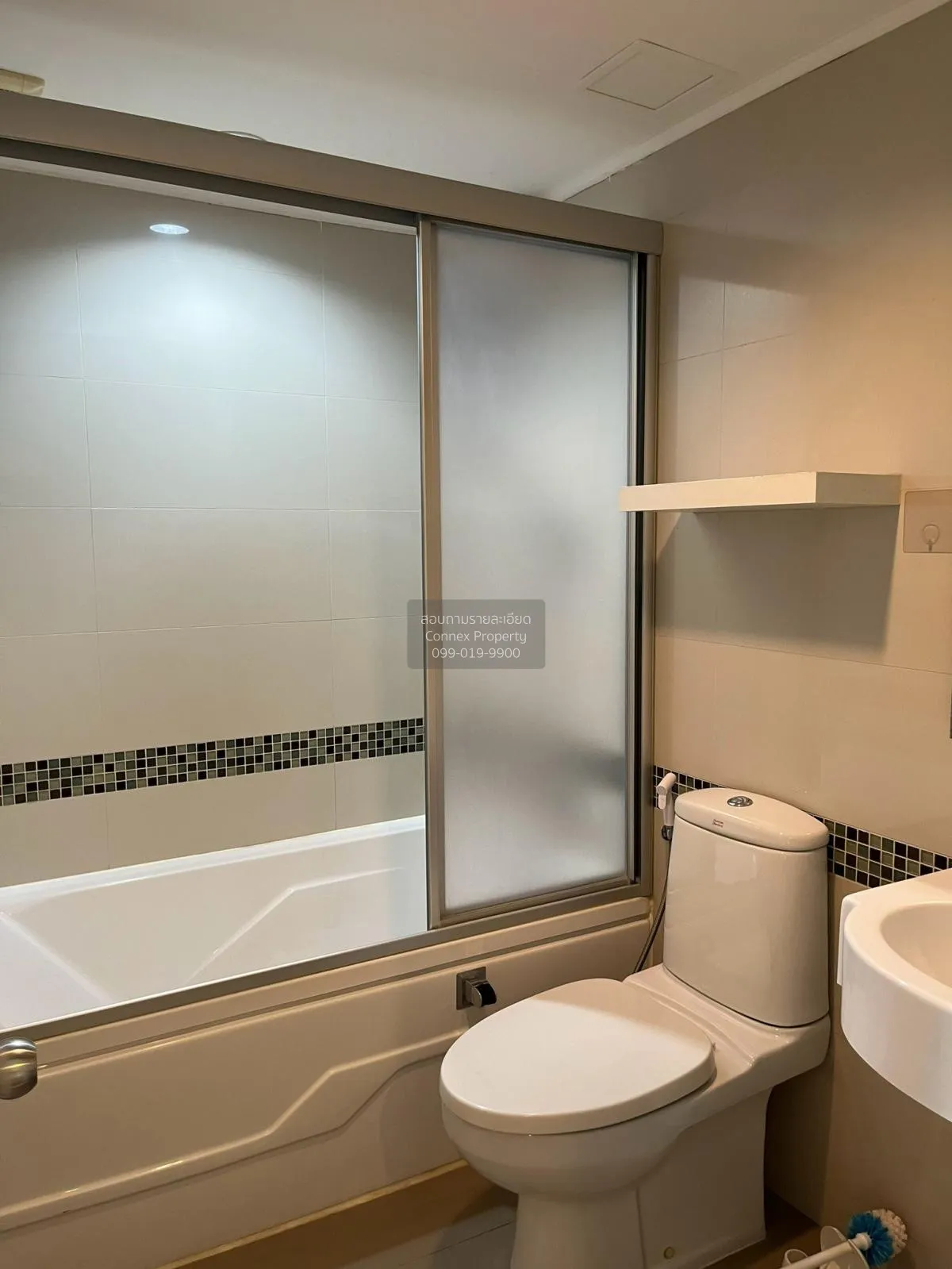 เช่าคอนโด  ลุมพินี พาร์ค ริเวอร์ไซด์ - พระราม 3 บางโพงพาง เขต ยาน