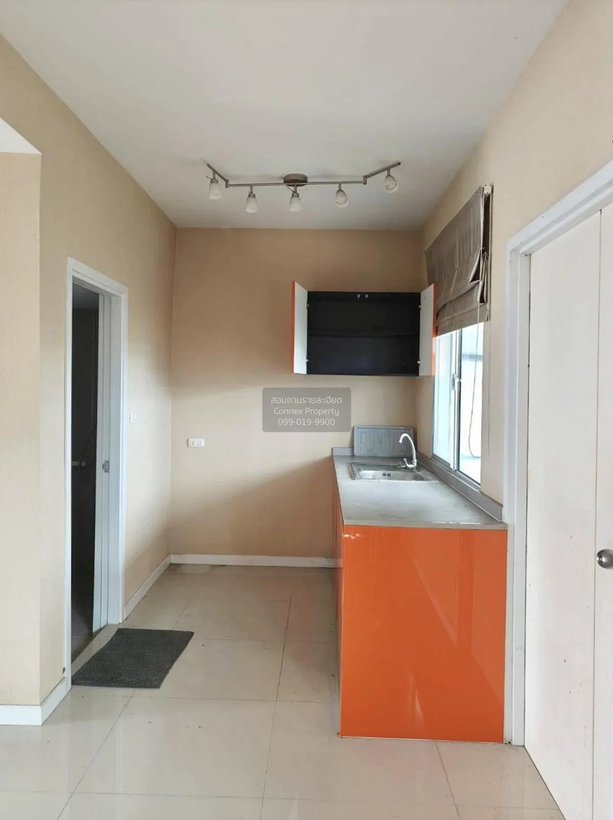 For Sale Townhouse/Townhome  , BAAN PRUKSA 86/2 LADKRABANG – SUVA