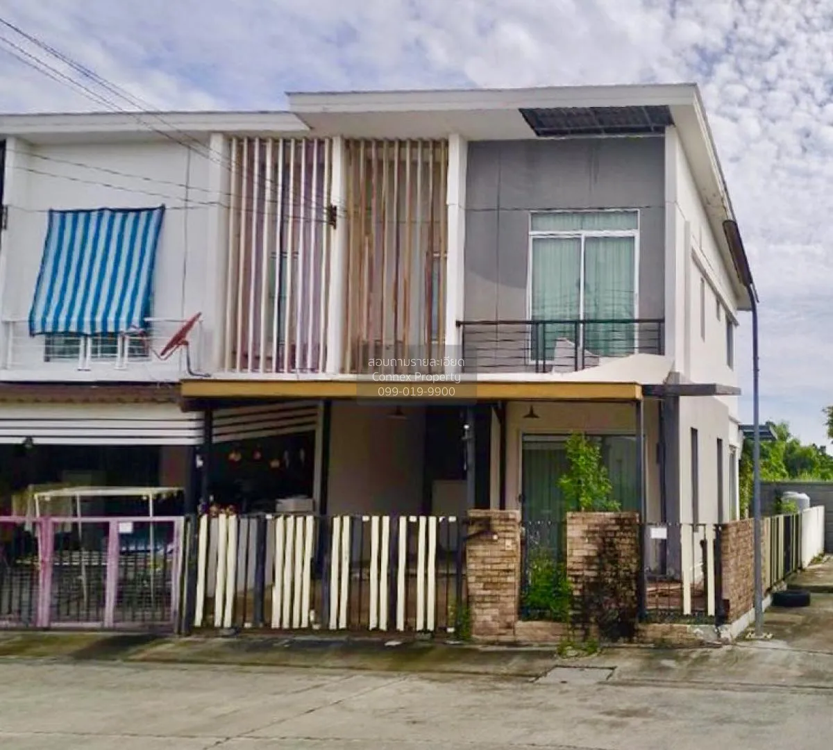 For Sale Townhouse/Townhome  , BAAN PRUKSA 86/2 LADKRABANG – SUVA 1