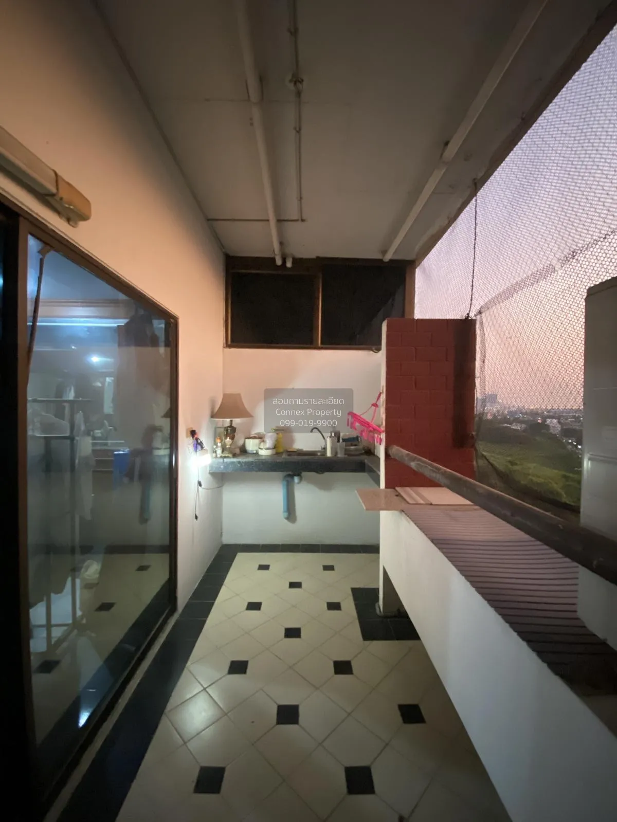 ขายคอนโด  คันทรี คอมเพล็กซ์ BTS-บางนา พระโขนง เขต บางนา กรุงเทพ C