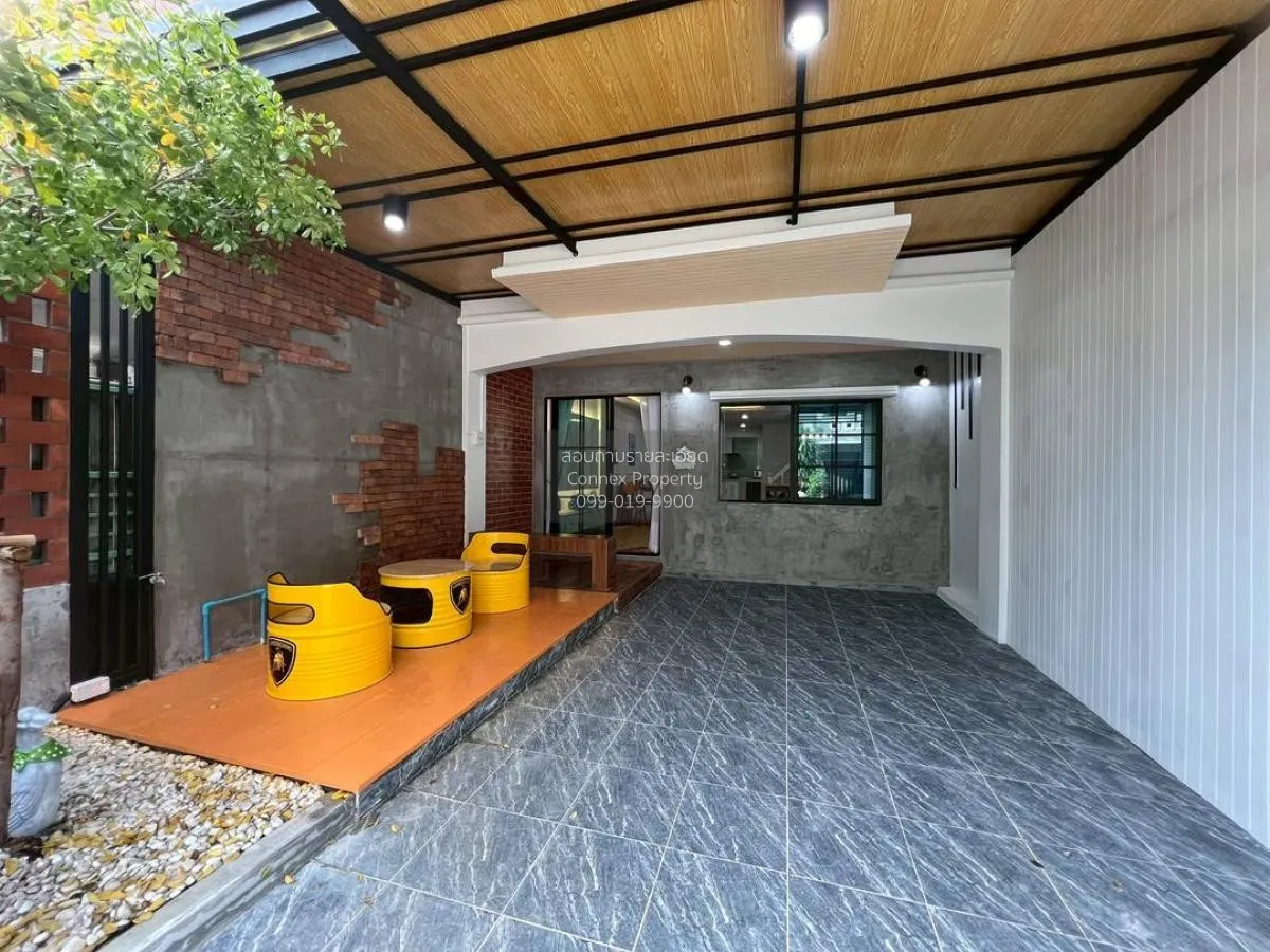 ขายทาวน์เฮ้าส์/ทาวน์โฮม  เค.ซี. รามอินทรา 2 รีโนเวทใหม่ สามวาตะวั 2