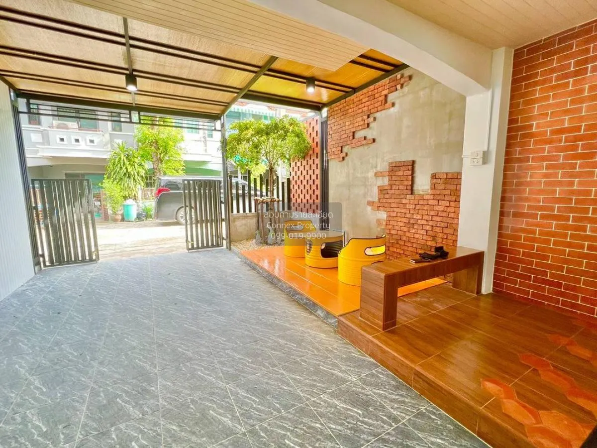 ขายทาวน์เฮ้าส์/ทาวน์โฮม  เค.ซี. รามอินทรา 2 รีโนเวทใหม่ สามวาตะวั 3