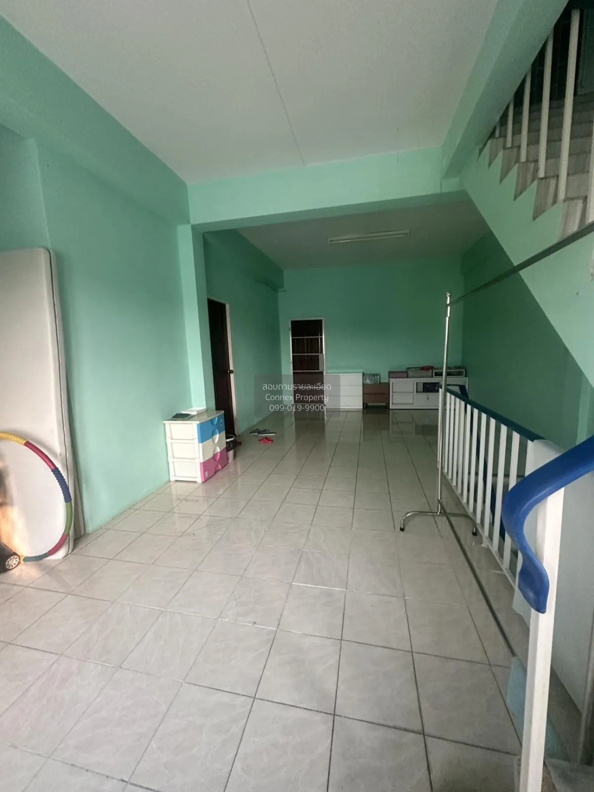For Rent  3-storey commercial building, Tha Chang , Tha Chang , M