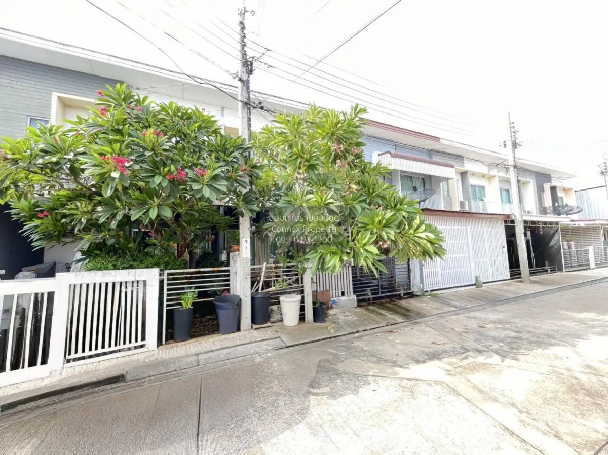 For Sale Townhouse/Townhome  , The Connect Suksawat 26 , Bang Mot 3