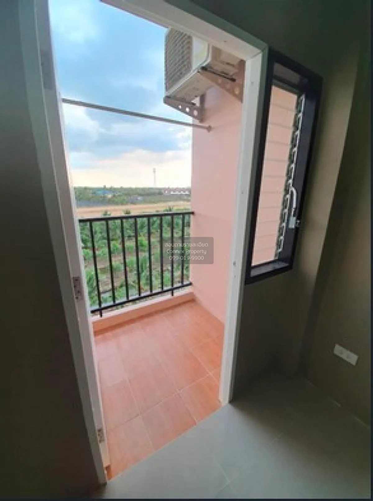 ขายอพาร์ทเมนท์ 3 ชั้น 50 ห้อง ห้องละ 21 ตรม. นครปฐม ดอนแฝก นครชัย