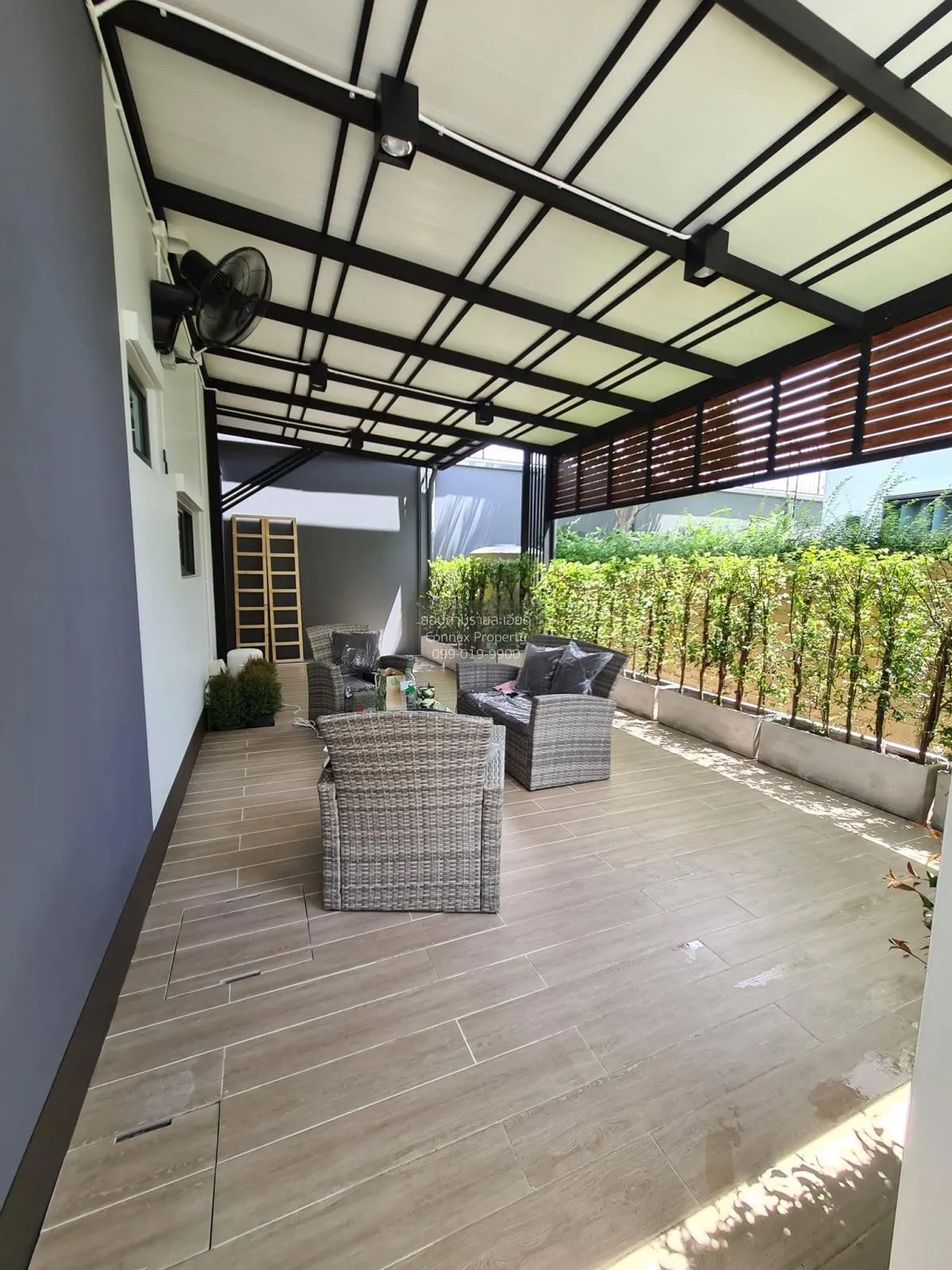 For Sale House , Burasiri Ratchaphruek-345 , corner unit , Khlong