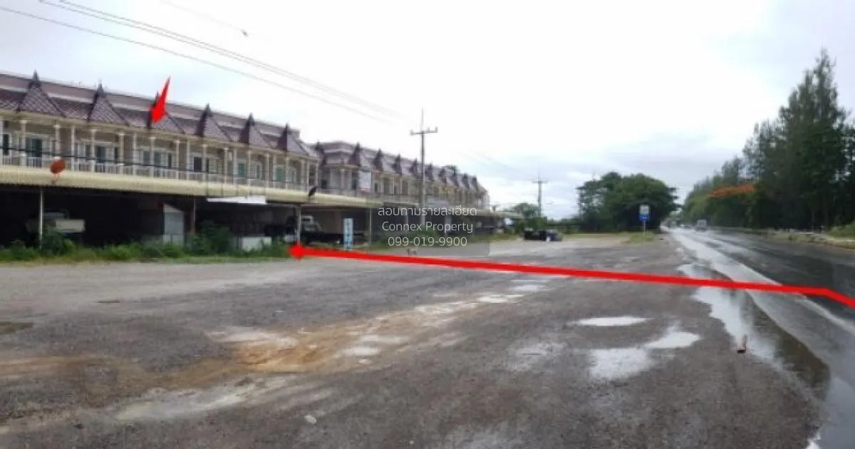 For Sale 2 - storey commercial building 150 square meters Thap Ta 2