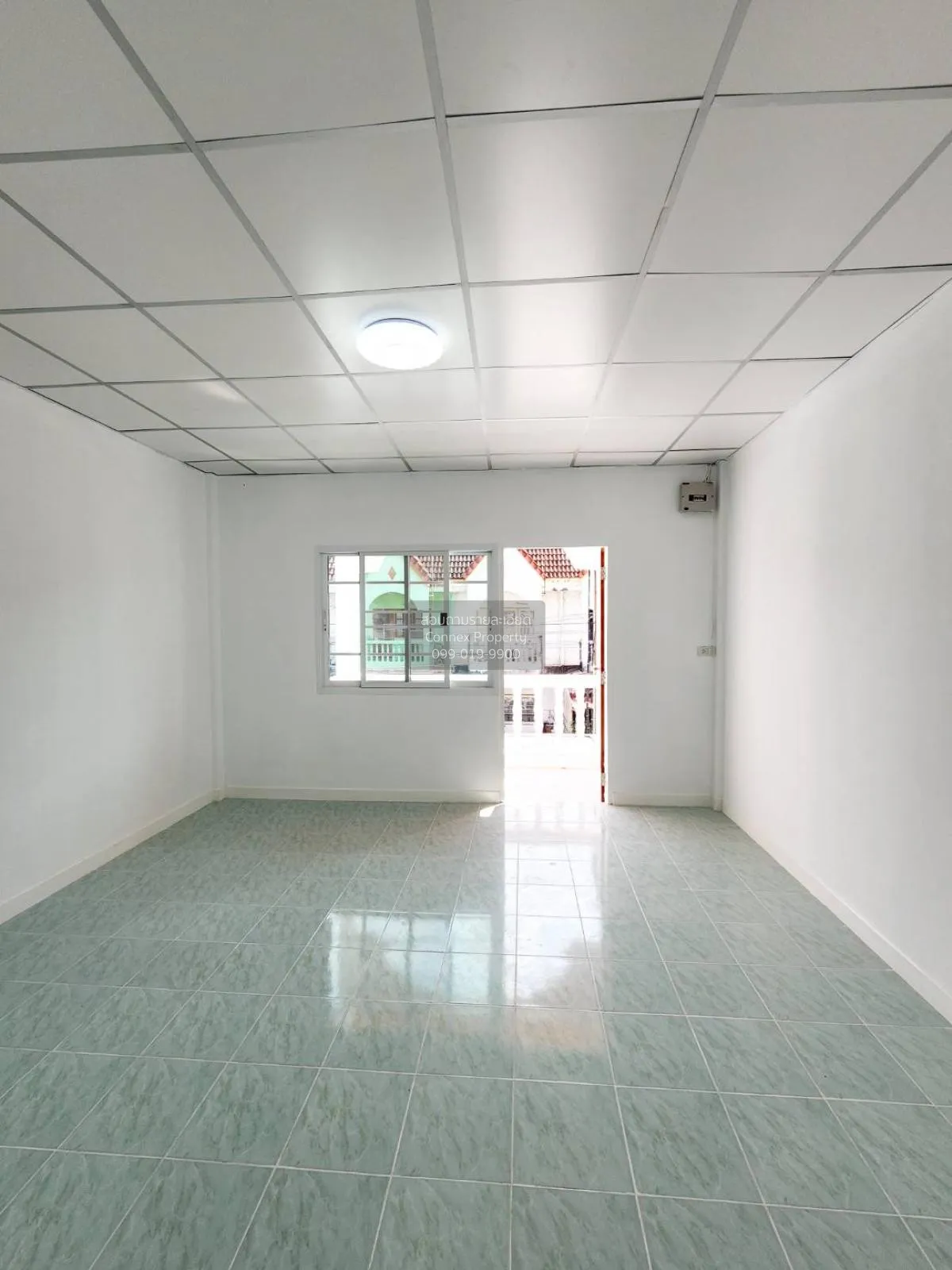 ขายทาวน์เฮ้าส์/ทาวน์โฮม  หมู่บ้านหรรษา (เพชรเกษม 93) รีโนเวทใหม่ 