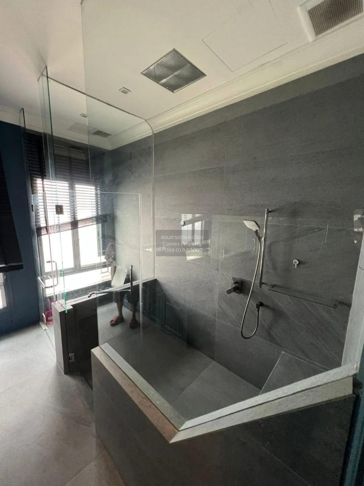 เช่าทาวน์เฮ้าส์/ทาวน์โฮม  บ้านกลางเมือง แกรนด์ เดอ ปารีส รัชดา วั