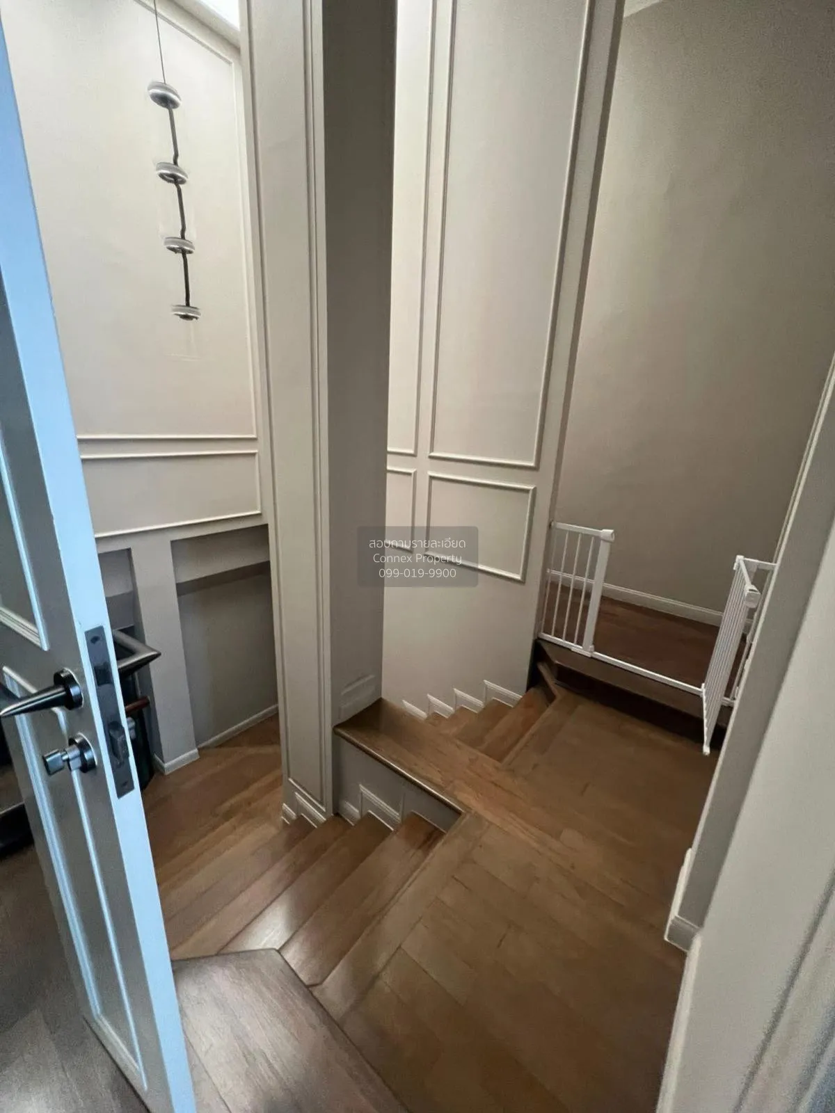 เช่าทาวน์เฮ้าส์/ทาวน์โฮม  บ้านกลางเมือง แกรนด์ เดอ ปารีส รัชดา วั