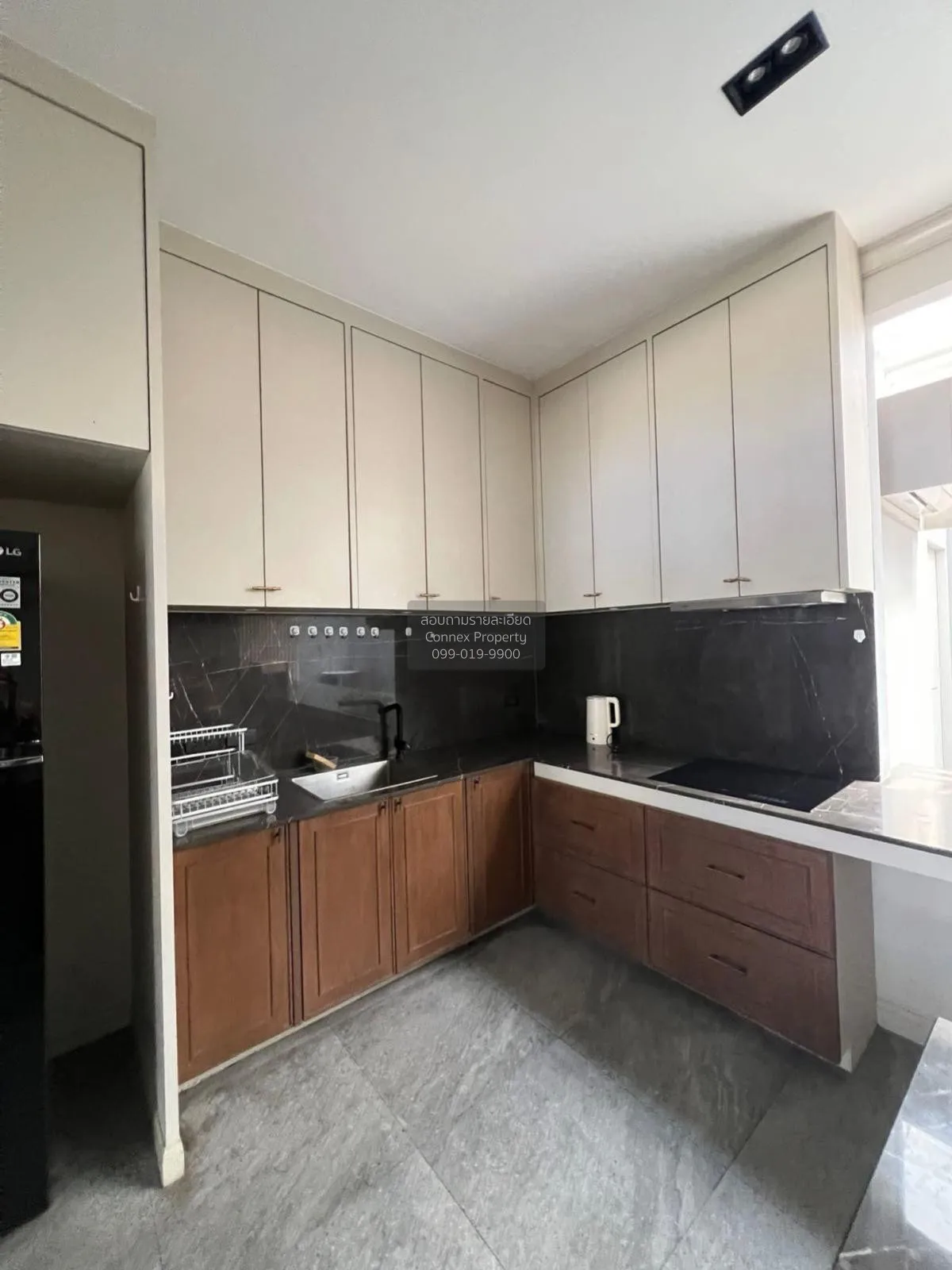 เช่าทาวน์เฮ้าส์/ทาวน์โฮม  บ้านกลางเมือง แกรนด์ เดอ ปารีส รัชดา วั