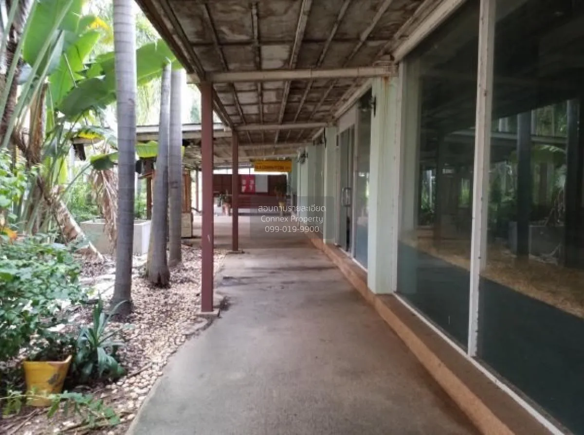 For Sale Hotel building golf driving range and sports complex 27 