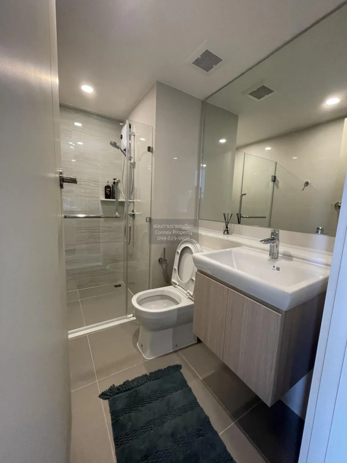 เช่าคอนโด  ไลฟ์ พระราม 4 - อโศก ดูเพล็กซ์ ชั้นสูง คลองเตย เขต คลอ