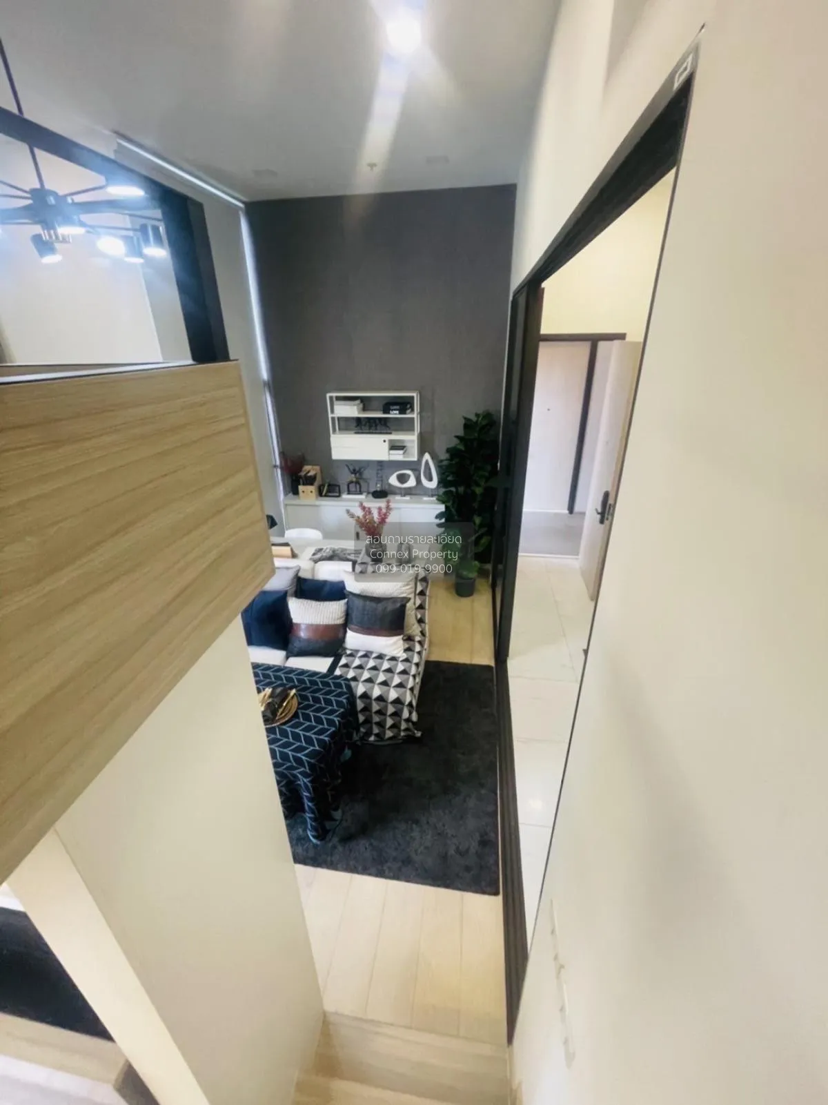 For Rent Condo , Chewathai Residence Asoke , MRT-Phra Ram 9 , Mak