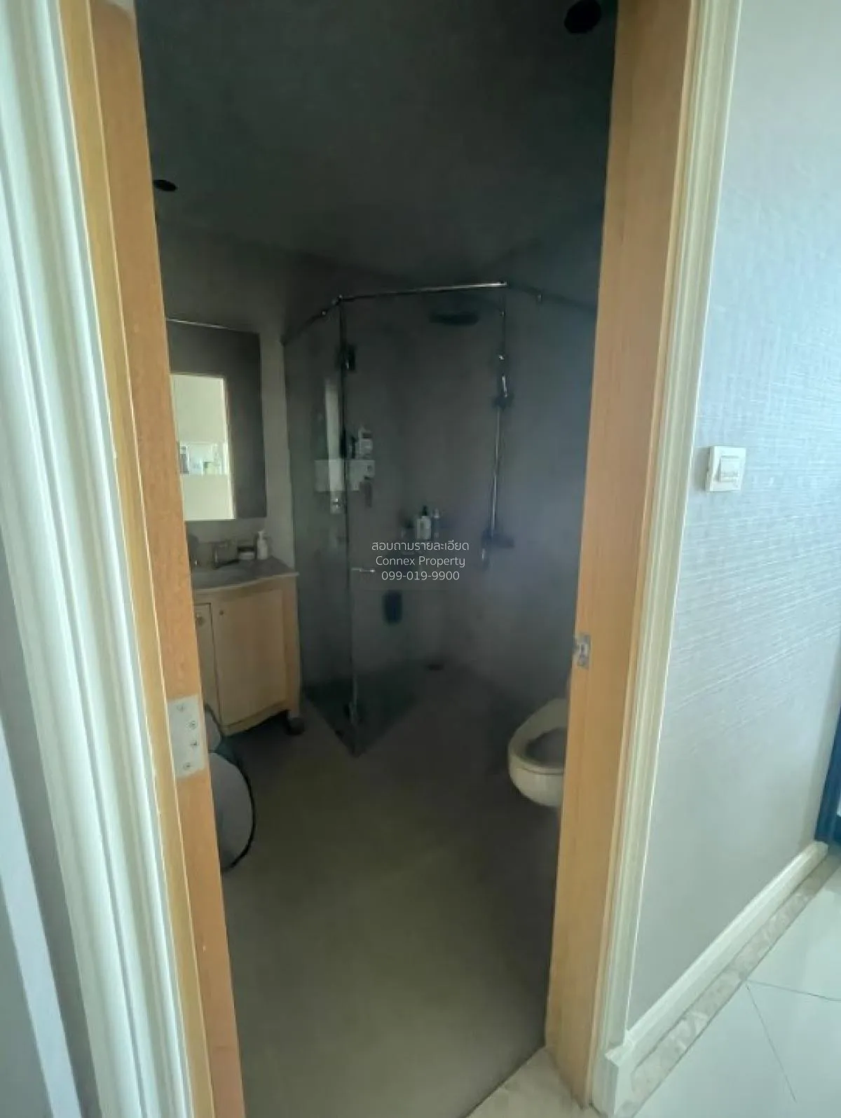 ขายคอนโด  ดิ เอ็มไพร์ เพลส BTS-ช่องนนทรี ยานนาวา เขต สาทร กรุงเทพ