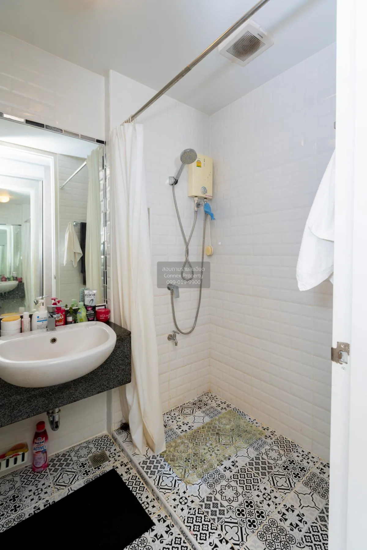 เช่าคอนโด  เดอะพาร์คแลนด์ ศรีนครินทร์ เลคไซด์ บางนา เขต ดอนเมือง 